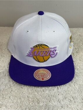 Mitchell & Ness Hat
